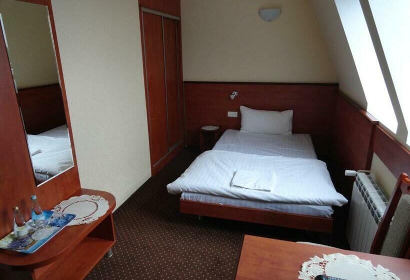 标准单人间, Wielkopolanka