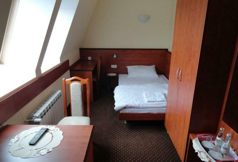 标准单人间, Wielkopolanka