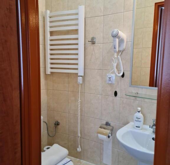 استودیوی استاندارد, Hel Wieniec Zdrój