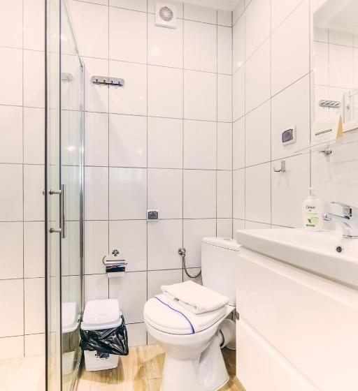 اتاق استاندارد سه نفره, Hel Wieniec Zdrój