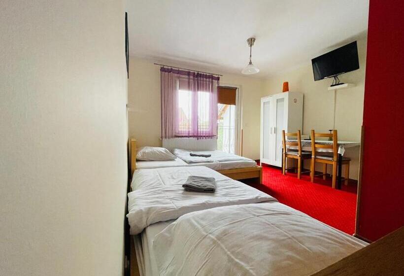 سوییت لوکس, Noclegi Airportpark