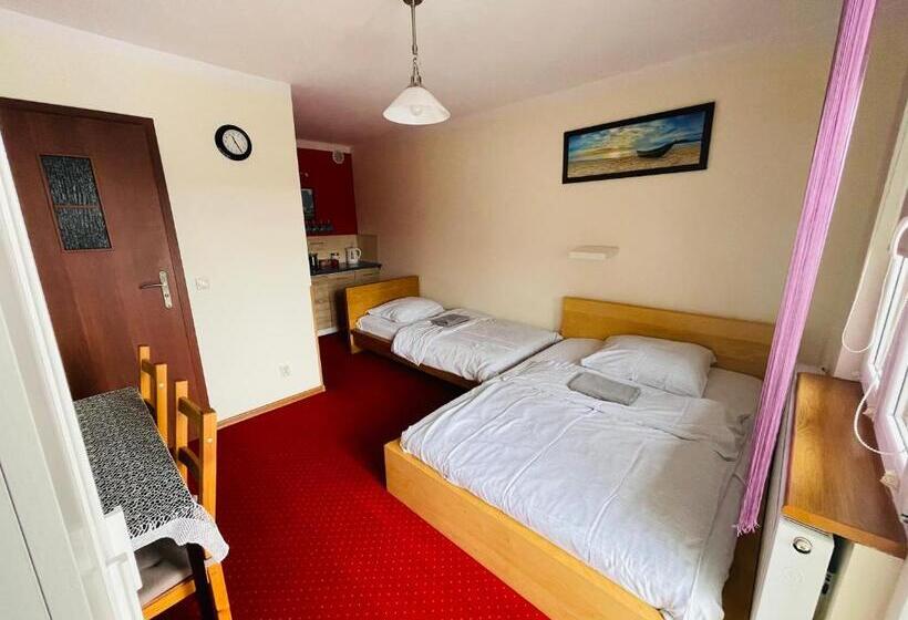 سوییت لوکس, Noclegi Airportpark