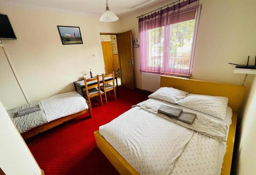 سوییت, Noclegi Airportpark