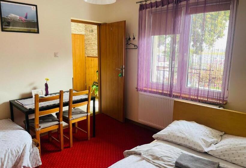 سوییت, Noclegi Airportpark