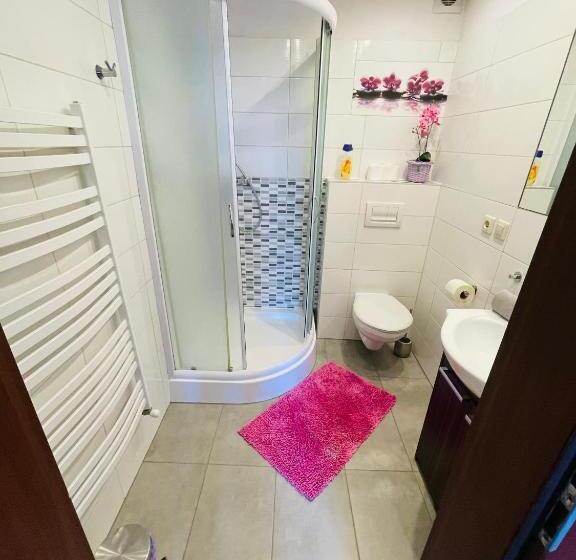 سوییت, Noclegi Airportpark