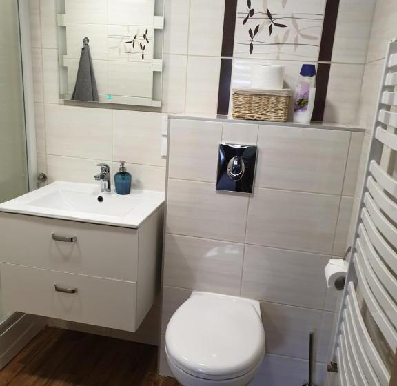 سوییت خانوادگی, Noclegi Airportpark