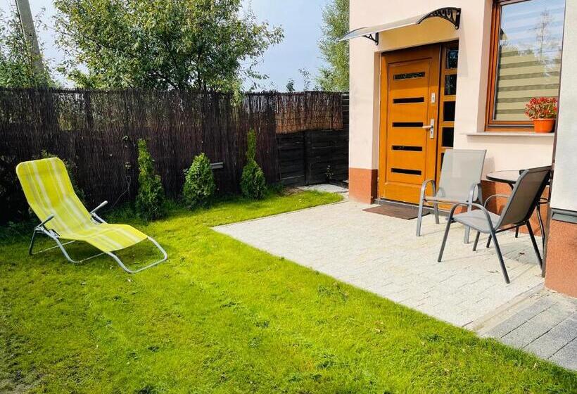 سوییت خانوادگی, Noclegi Airportpark