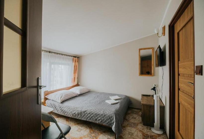 Номер Стандарт, Willa Tina