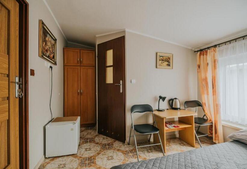 Номер Стандарт, Willa Tina