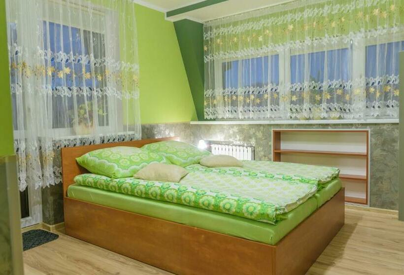 חדר סטנדרט, Willa Baca