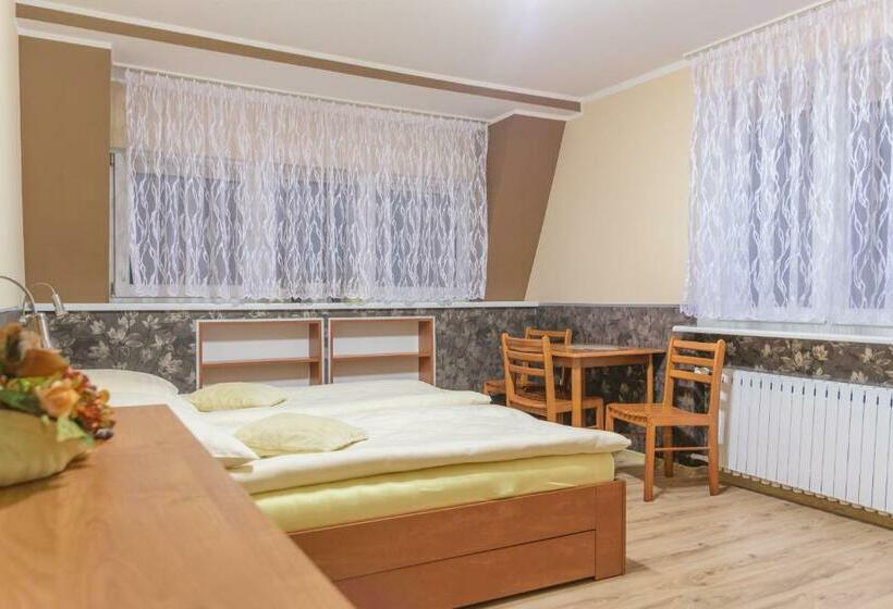 חדר סטנדרט, Willa Baca