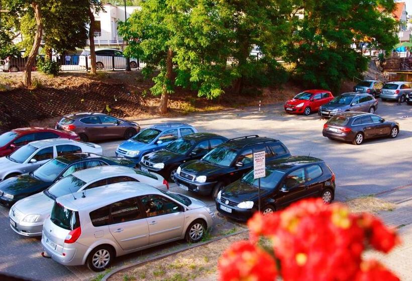 Четырехместный Номер Стандарт, Willa Joker