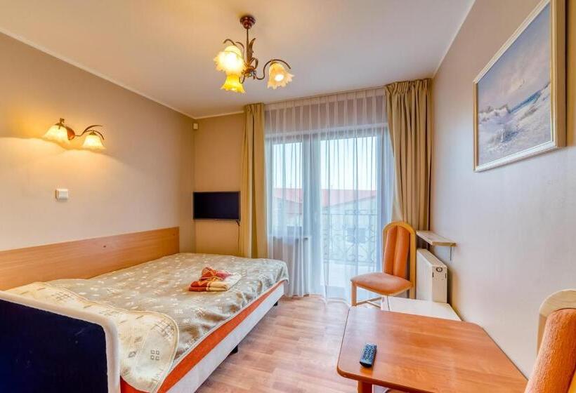 Номер Basic, Willa Joker