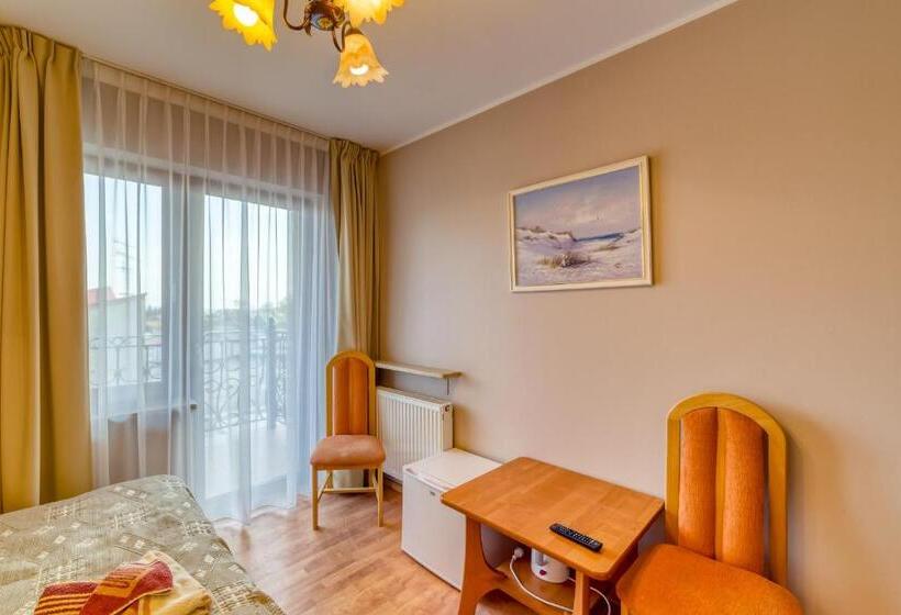 Номер Basic, Willa Joker