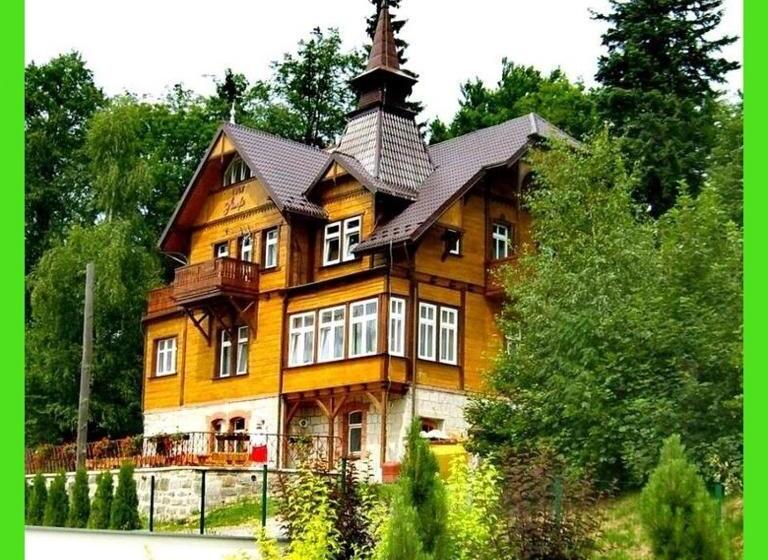 Апартаменты 1 Спальня с Видом, Willa Nimfa Pokoje I Apartamenty W Centrum