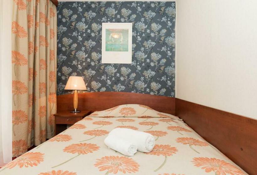 חדר בסיסי, Gryf Ośrodek Międzywodzie