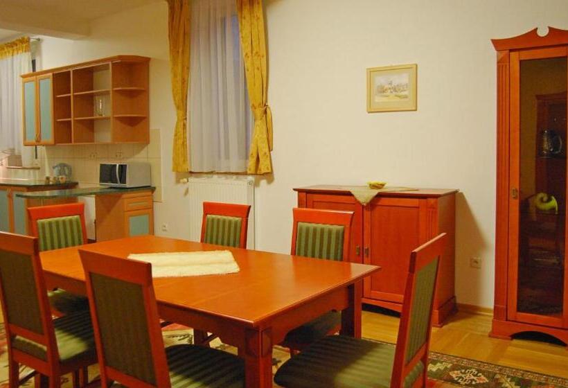 Family Suite, Rezydencja Prezydenta Rp Zamek W Wiśle