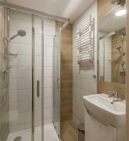 اتاق استاندارد یک نفره, Silesia Krynica