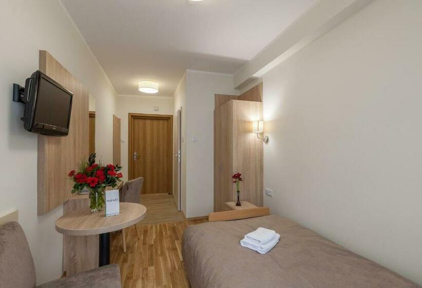 اتاق استاندارد یک نفره, Silesia Krynica