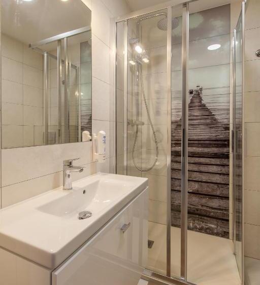 اتاق لوکس, Silesia Krynica