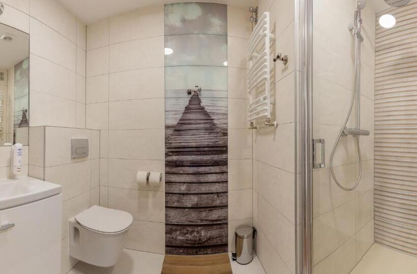 اتاق لوکس سه تخته, Silesia Krynica