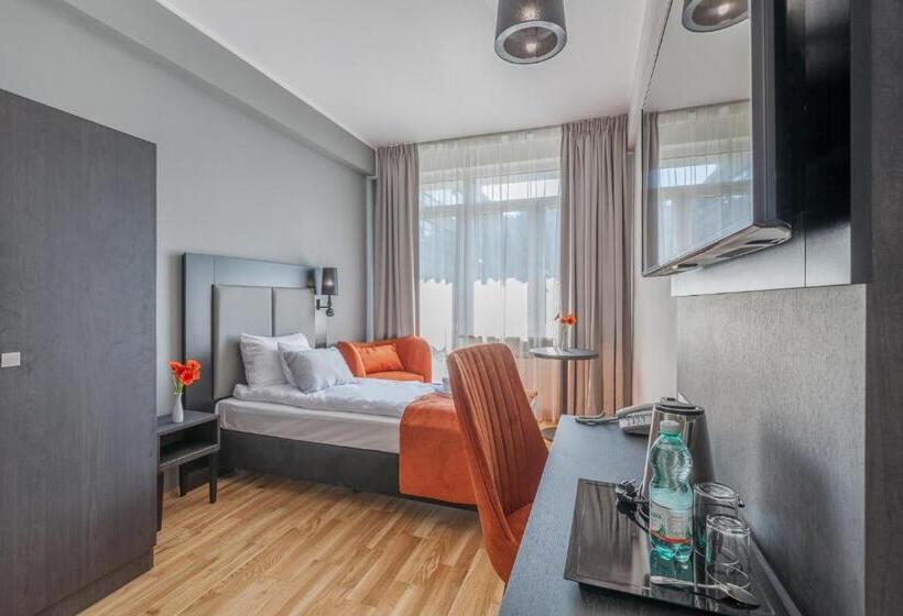 اتاق استاندارد یک نفره, Silesia Krynica