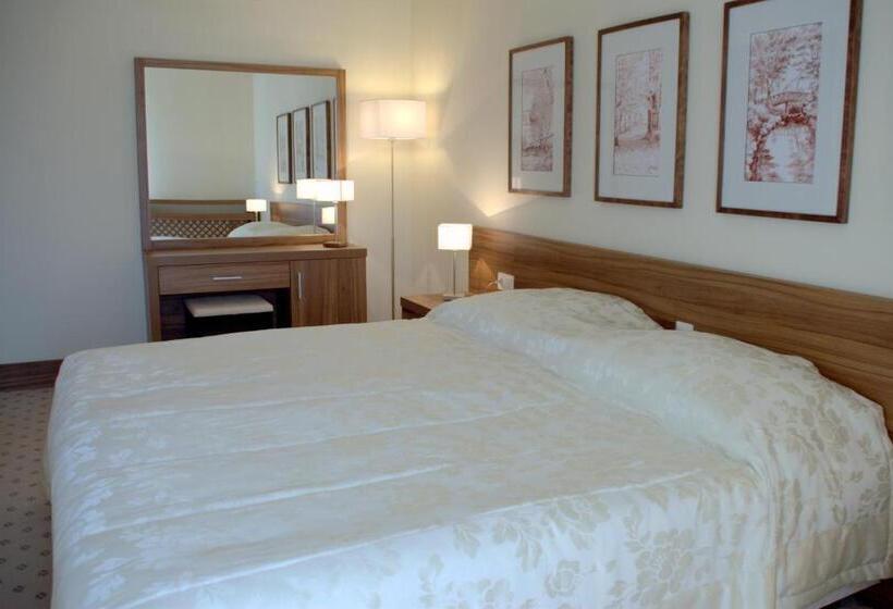 سوییت, Termy Pałacowe