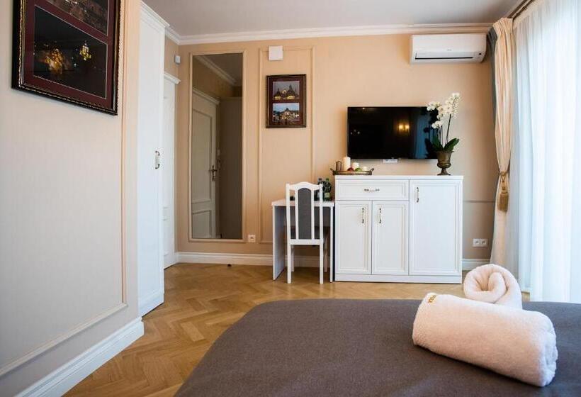 آپارتمان 1 خوابه, Willa Krakowska