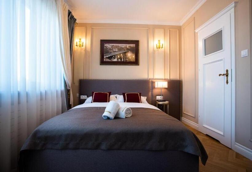 آپارتمان 1 خوابه, Willa Krakowska