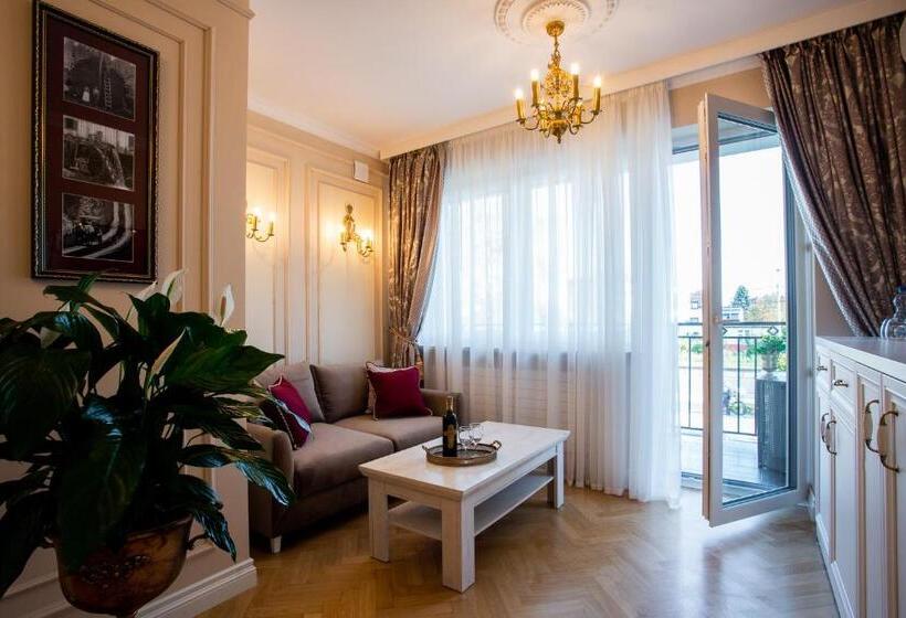 استودیوی استاندارد, Willa Krakowska