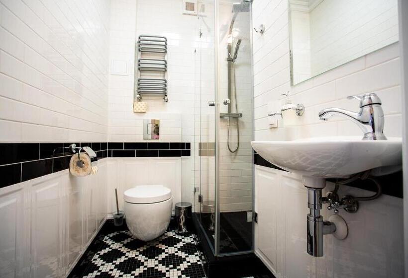 آپارتمان 1 خوابه, Willa Krakowska