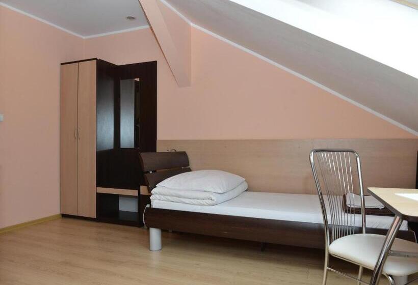 Номер Стандарт, Arkadia Radziejów