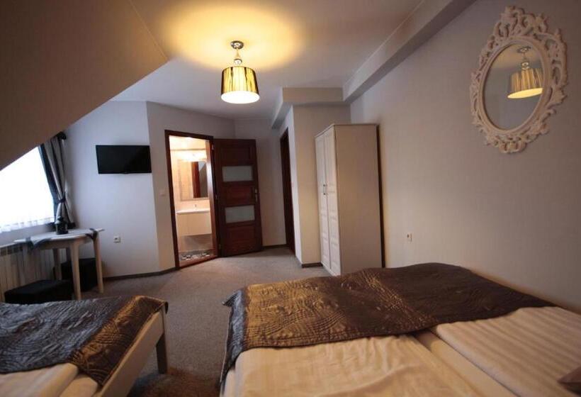 四人标准间, Dom Wypoczynkowy U Czerników