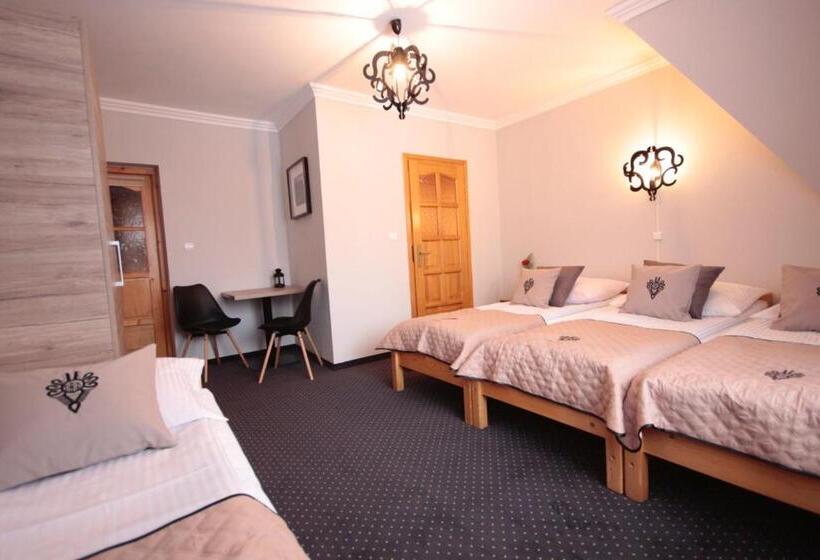 四人标准间, Dom Wypoczynkowy U Czerników