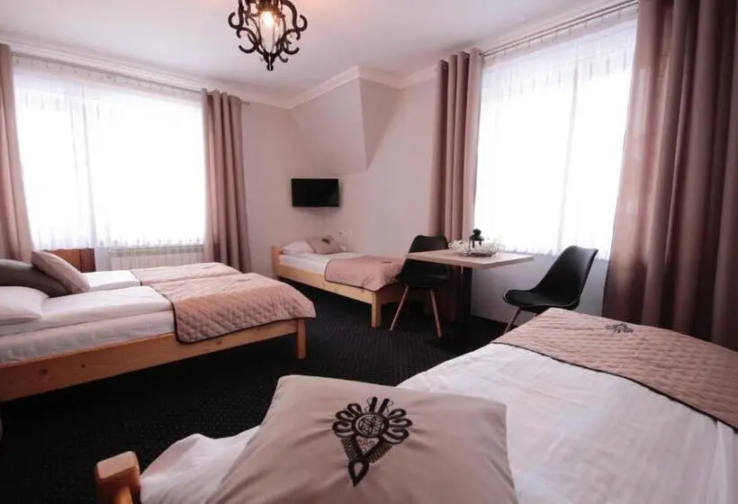 Standard Neljän Hengen Huone, Dom Wypoczynkowy U Czerników