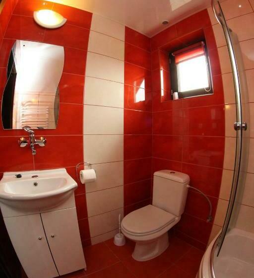 スタンダードトリプルルーム, Pokoje I Apartamenty U Sabiny   Apartament I Domek Z Jacuzzi Na Wyłączność   Pozostałe Pokoje Bez Ja