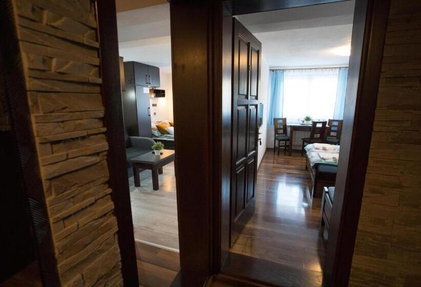 １ベッドルームアパートメント, Pokoje I Apartamenty U Sabiny   Apartament I Domek Z Jacuzzi Na Wyłączność   Pozostałe Pokoje Bez Ja