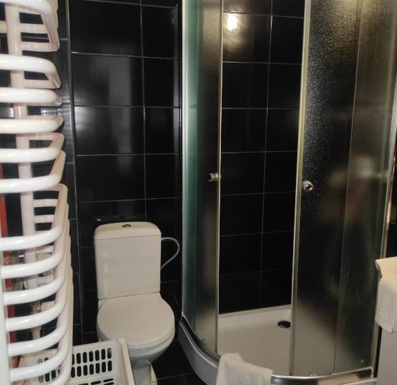 バルコニー付きスタンダードステューディオ, Pokoje I Apartamenty U Sabiny   Apartament I Domek Z Jacuzzi Na Wyłączność   Pozostałe Pokoje Bez Ja