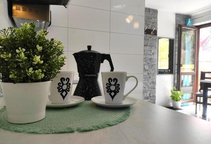 バルコニー付きスタンダードステューディオ, Pokoje I Apartamenty U Sabiny   Apartament I Domek Z Jacuzzi Na Wyłączność   Pozostałe Pokoje Bez Ja