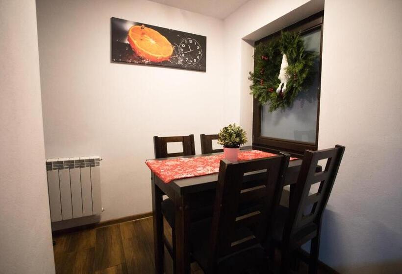 １ベッドルームアパートメント, Pokoje I Apartamenty U Sabiny   Apartament I Domek Z Jacuzzi Na Wyłączność   Pozostałe Pokoje Bez Ja