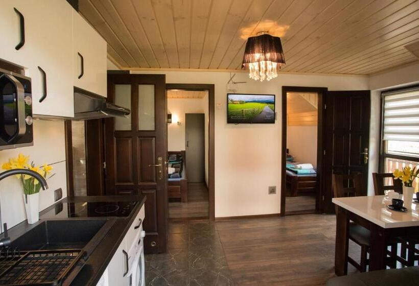 シャレー1寝室, Pokoje I Apartamenty U Sabiny   Apartament I Domek Z Jacuzzi Na Wyłączność   Pozostałe Pokoje Bez Ja