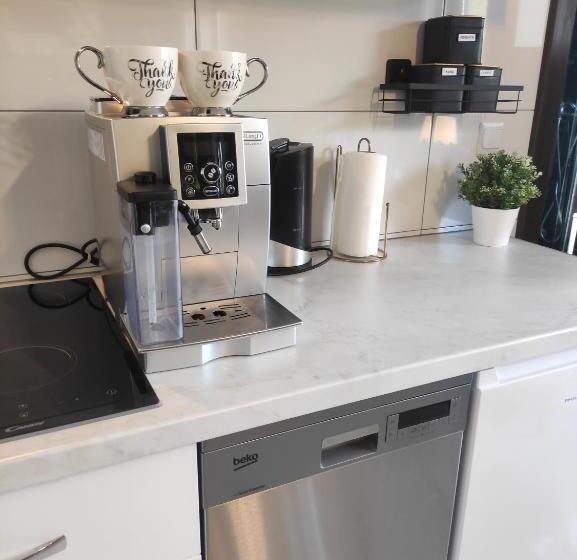 ハイドロマッサージバス付きスイート, Pokoje I Apartamenty U Sabiny   Apartament I Domek Z Jacuzzi Na Wyłączność   Pozostałe Pokoje Bez Ja