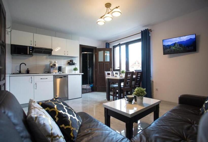 ハイドロマッサージバス付きスイート, Pokoje I Apartamenty U Sabiny   Apartament I Domek Z Jacuzzi Na Wyłączność   Pozostałe Pokoje Bez Ja