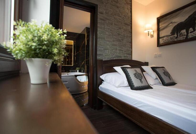 ハイドロマッサージバス付きスイート, Pokoje I Apartamenty U Sabiny   Apartament I Domek Z Jacuzzi Na Wyłączność   Pozostałe Pokoje Bez Ja