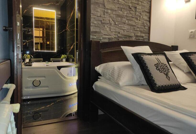 ハイドロマッサージバス付きスイート, Pokoje I Apartamenty U Sabiny   Apartament I Domek Z Jacuzzi Na Wyłączność   Pozostałe Pokoje Bez Ja