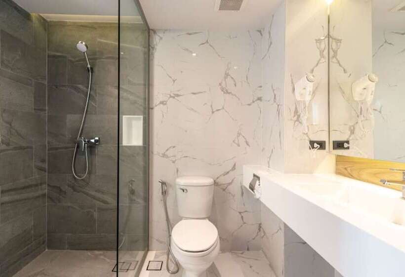 اتاق لوکس, Pure Eleven Hotel Bangkok