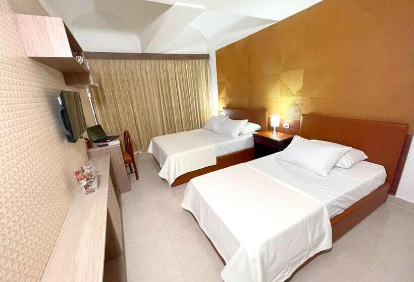 חדר בסיסי לשלושה, Prado 72 Inn