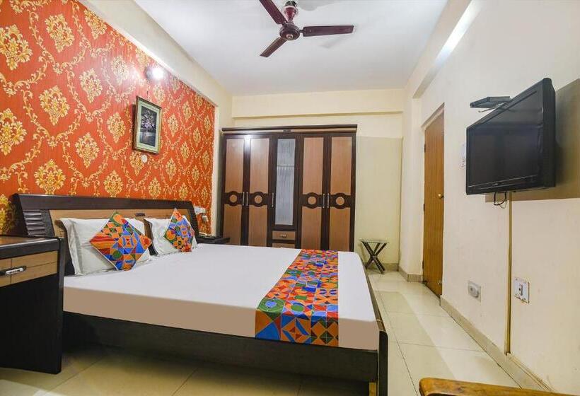 デラックスルーム, Fabhotel Maadhavam Residence