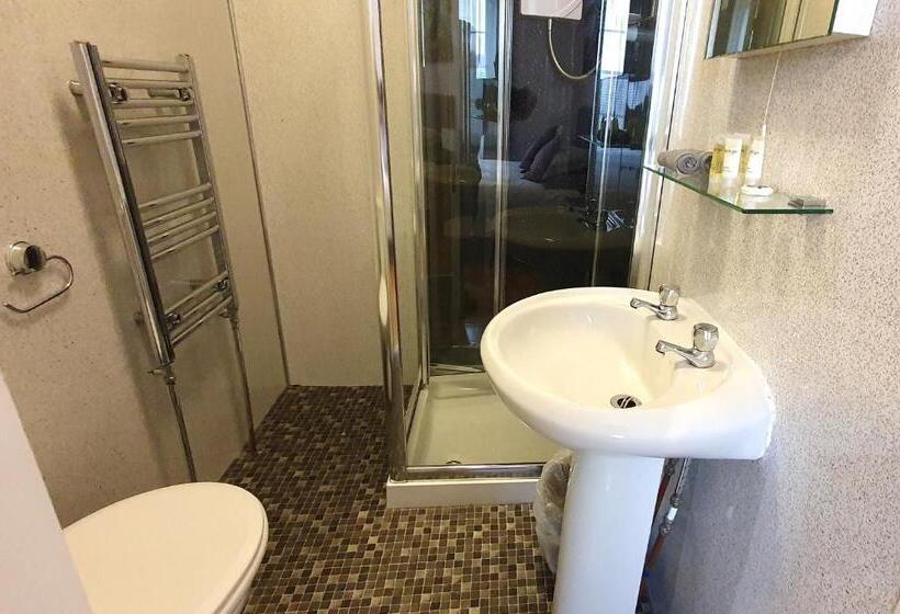 Номер Стандарт, Midway Guest House