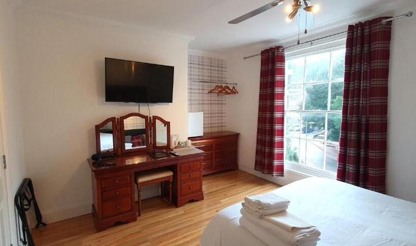 חדר סטנדרט עם מיטת קינג, Midway Guest House